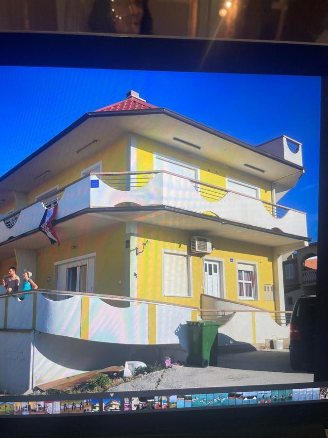 Elia Appartement Vir Buitenkant foto